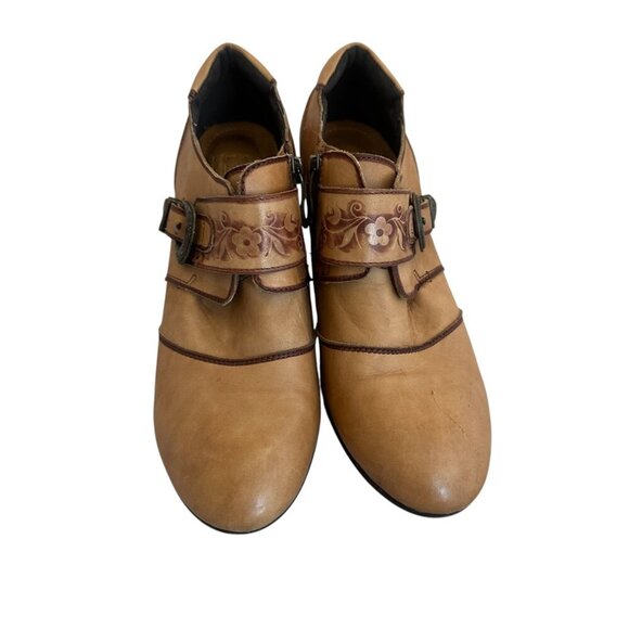 L'Artiste by Spring Step Bambco Leather Buckle Booties Floral Embroidery Size 38 - Picture 2 of 11